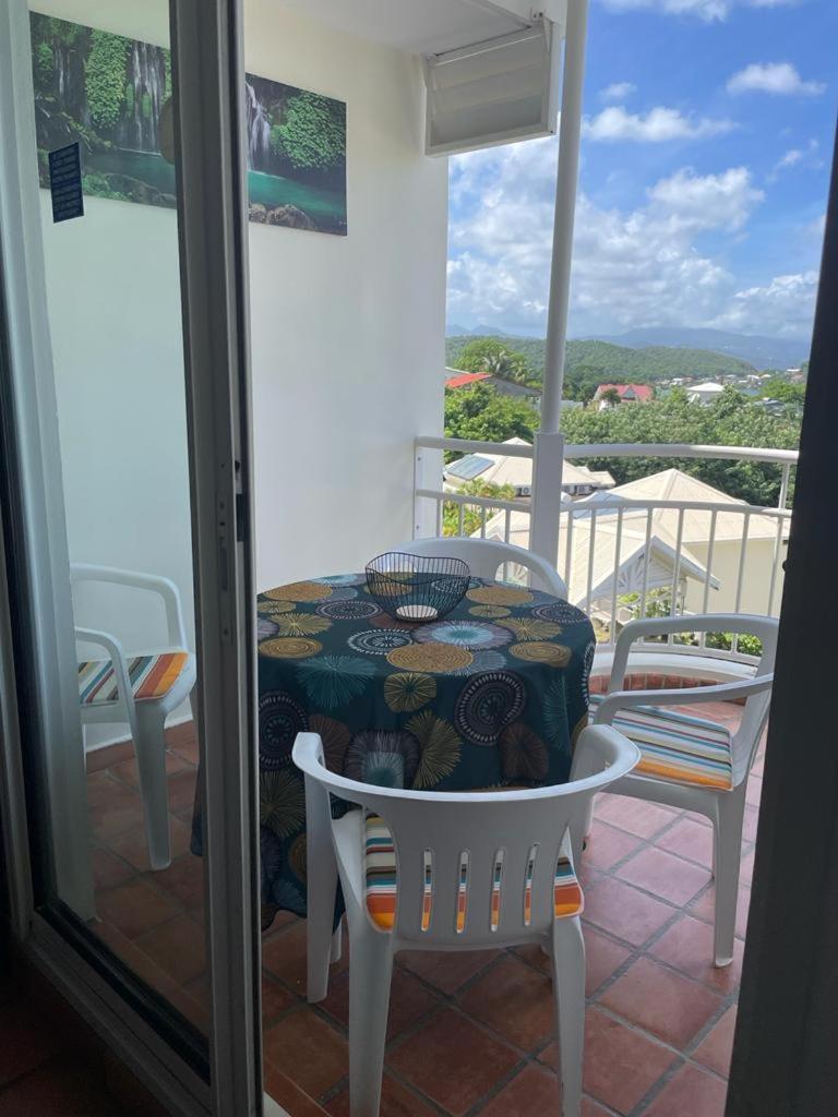 Location Saisonniere Vue Mer A Tartane Ла Трините Екстериор снимка