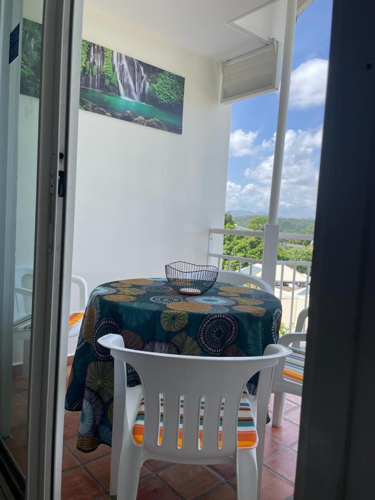 Location Saisonniere Vue Mer A Tartane Ла Трините Екстериор снимка